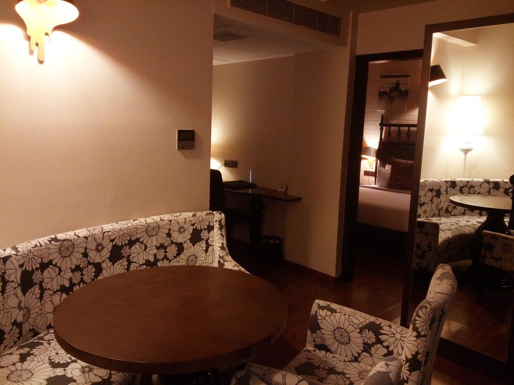 Best Western Plus O2 Indore Dış mekan fotoğraf
